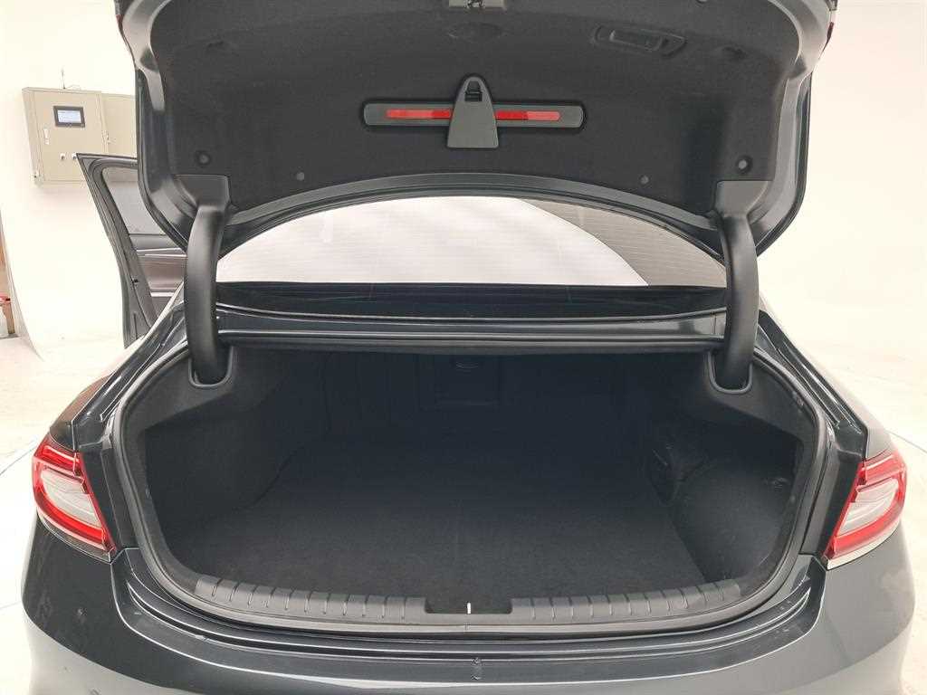 HYUNDAI Grandeur 2018 Gris - Importación desde Corea - HF Imports Iquique - Foto 18