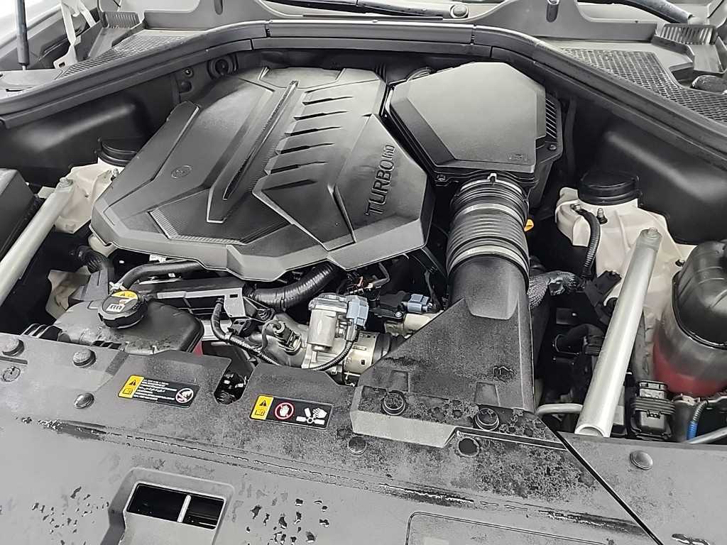 Genesis GV80 - Vista 5