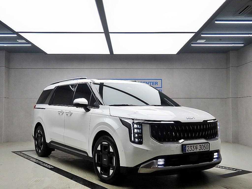 KIA Carnival 2025 Blanco - Importación desde Corea - HF Imports Iquique - Foto 1