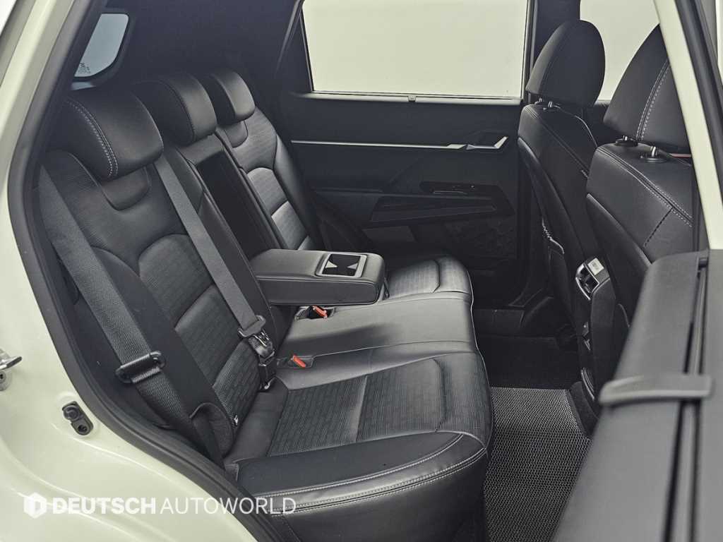 Ssangyong Torres - Vista 12