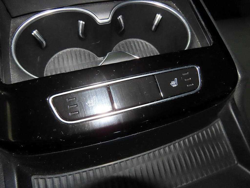 Genesis G80 2022 Negro - Importación desde Corea - HF Imports Iquique - Foto 15