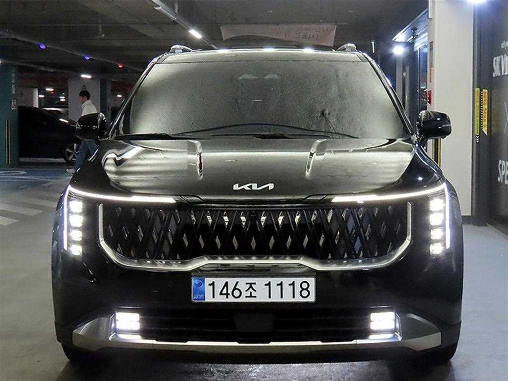 KIA Carnival - Vista 2