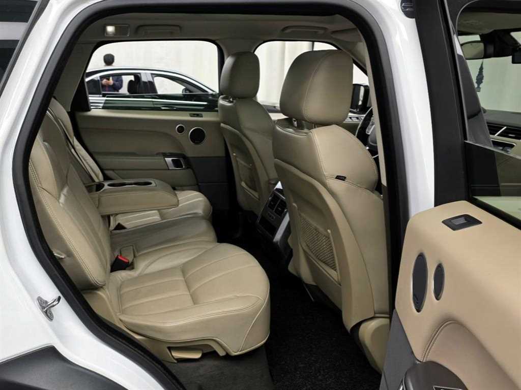 Land Rover Range Rover Sports - Vista 12