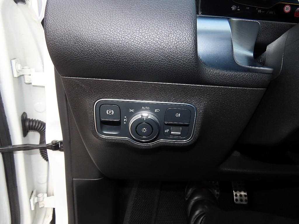 Mercedes Benz GLB Class 2021 Blanco - Importación desde Corea - HF Imports Iquique - Foto 13