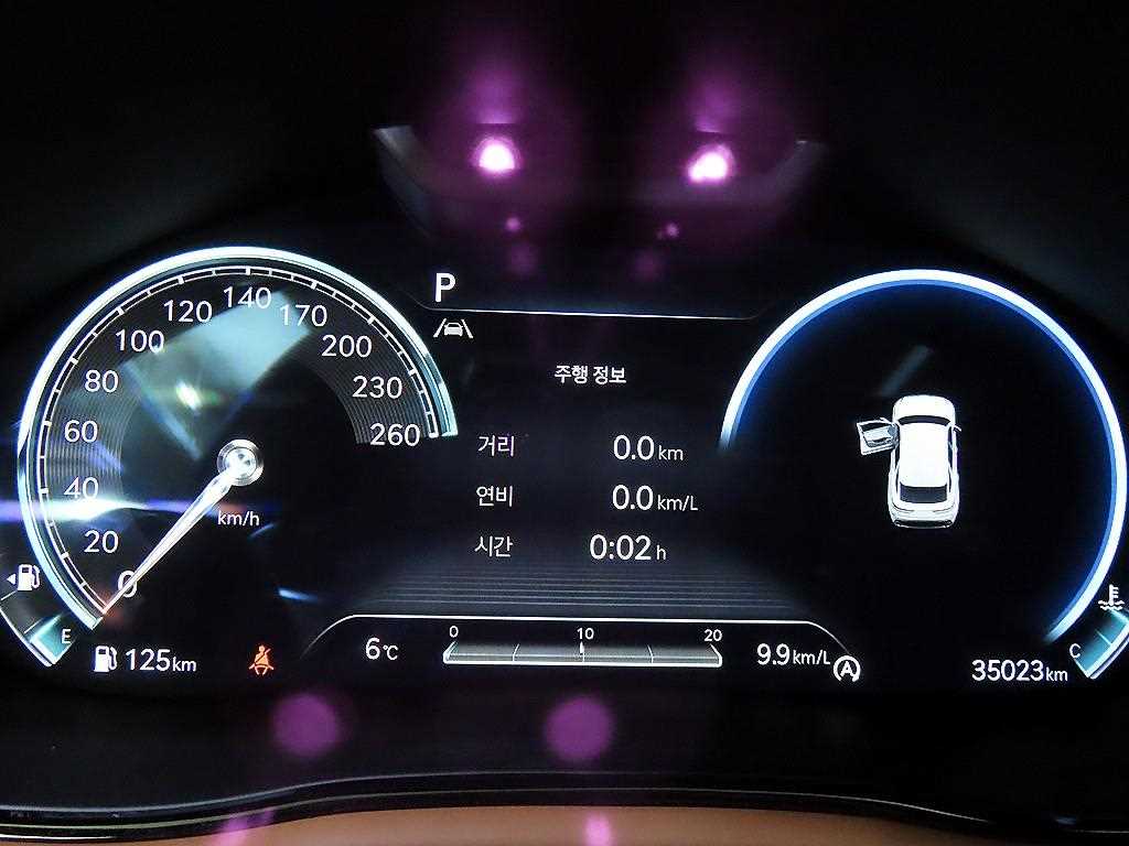 Genesis GV70 - Vista 9