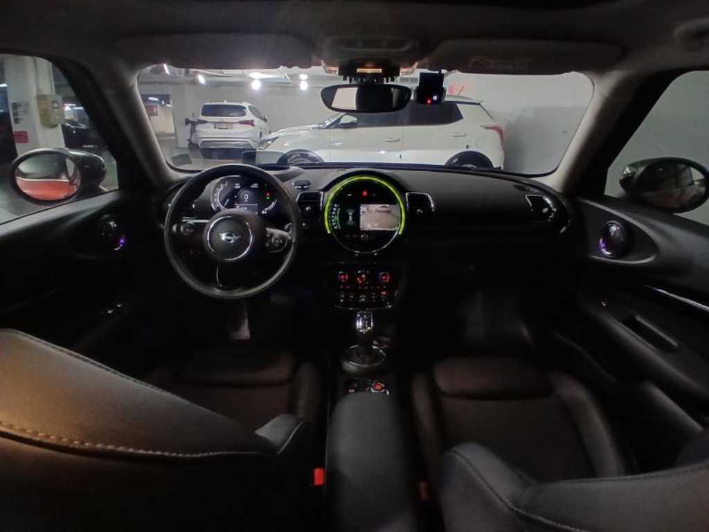 Mini Clubman - Vista 6