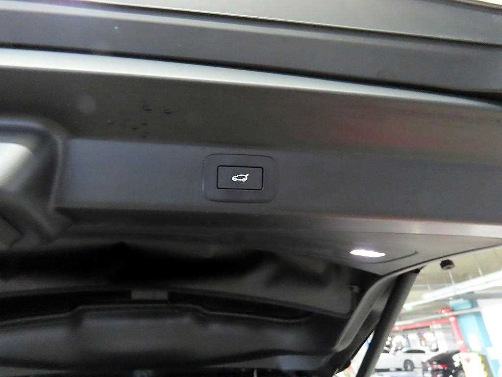 Land Rover Range Rover Sports 2024 Gris - Importación desde Corea - HF Imports Iquique - Foto 15