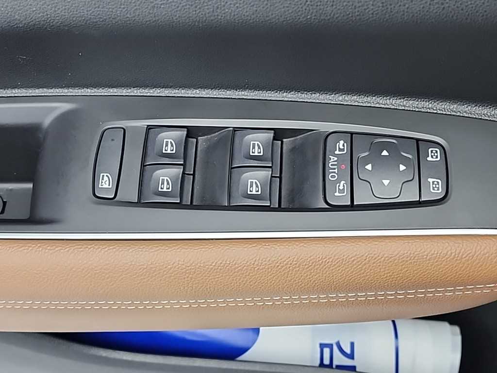 SAMSUNG QM6 2021 Blanco - Importación desde Corea - HF Imports Iquique - Foto 19