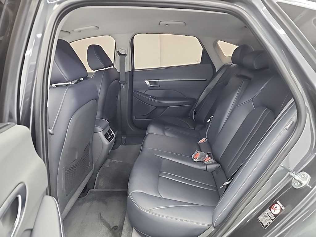 HYUNDAI Sonata - Vista 12