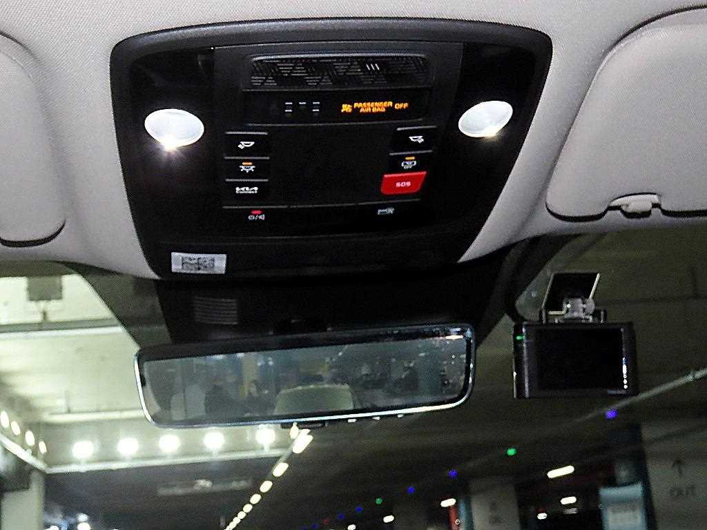 KIA Carnival 2025 Blanco - Importación desde Corea - HF Imports Iquique - Foto 13