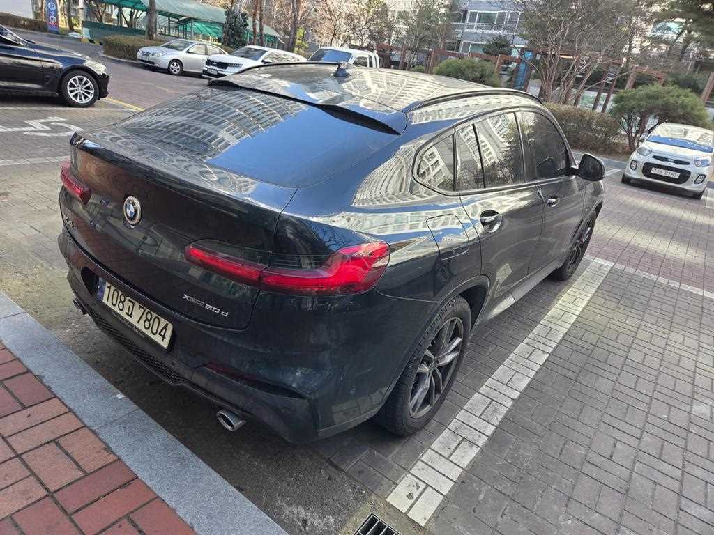 BMW X4 - Vista 5