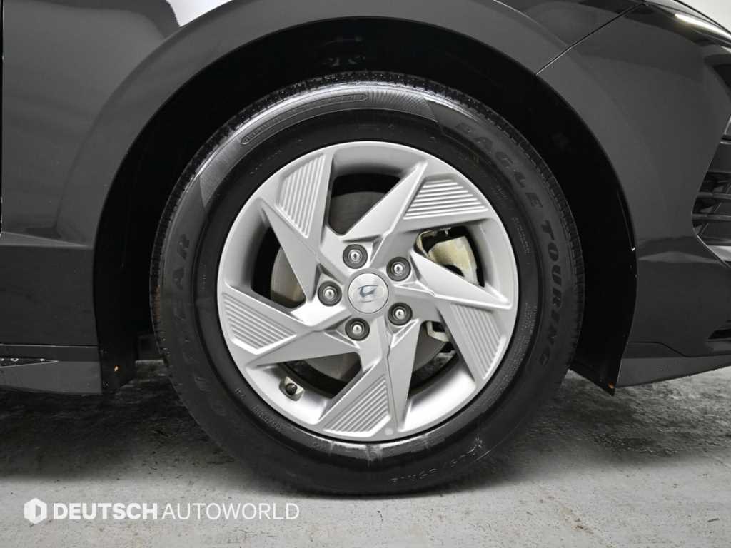 HYUNDAI Sonata - Vista 5