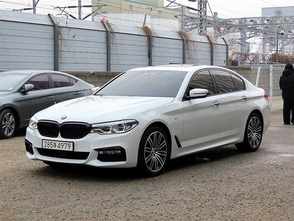 BMW 5 Series - Vista 2