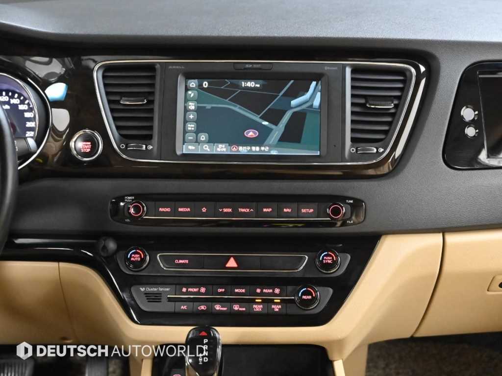 KIA Carnival 2019 Negro - Importación desde Corea - HF Imports Iquique - Foto 14