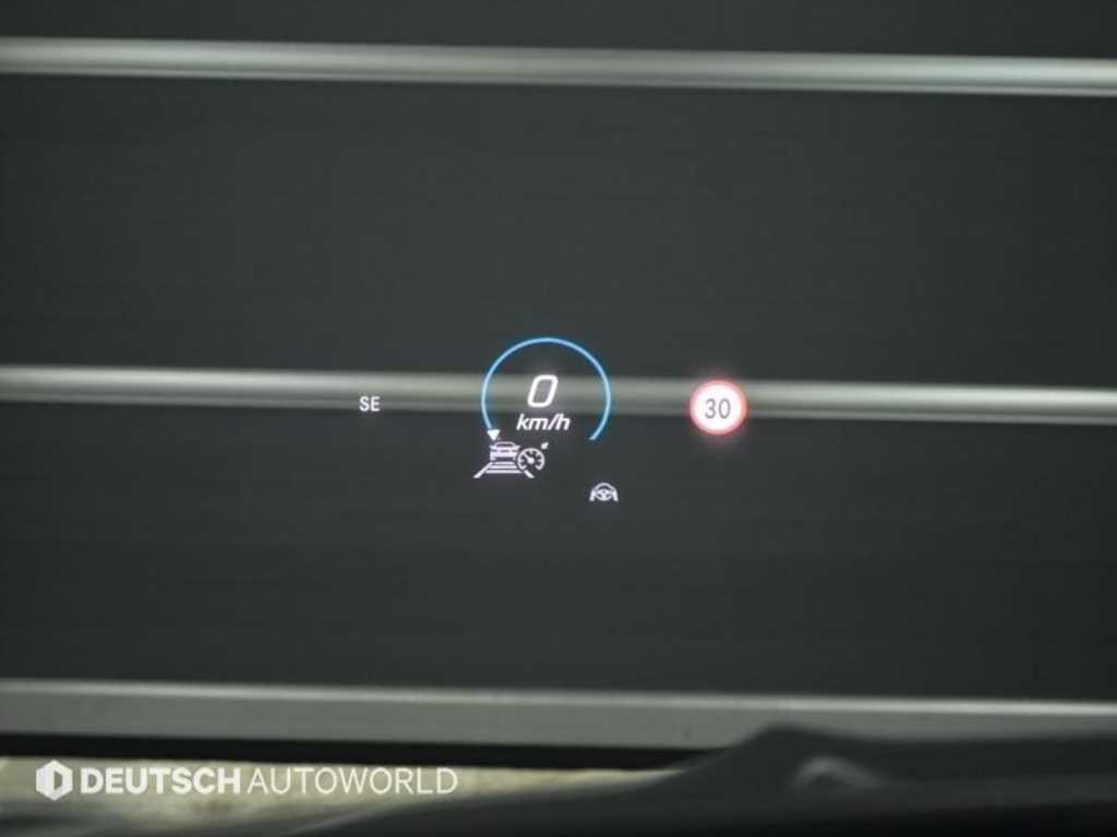 Mercedes Benz GLE Class - Vista 9