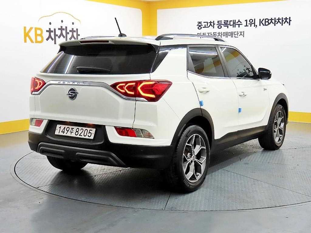 Ssangyong Korando - Vista 4