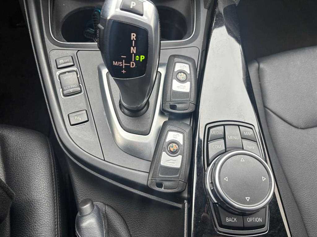 BMW 3 series 2017 Blanco - Importación desde Corea - HF Imports Iquique - Foto 13