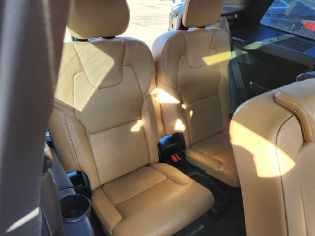 Volvo XC90 - Vista 7