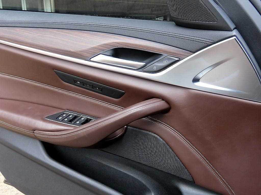 BMW 5 Series - Vista 12