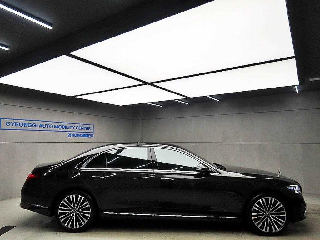 Mercedes Benz S Class - Vista 2