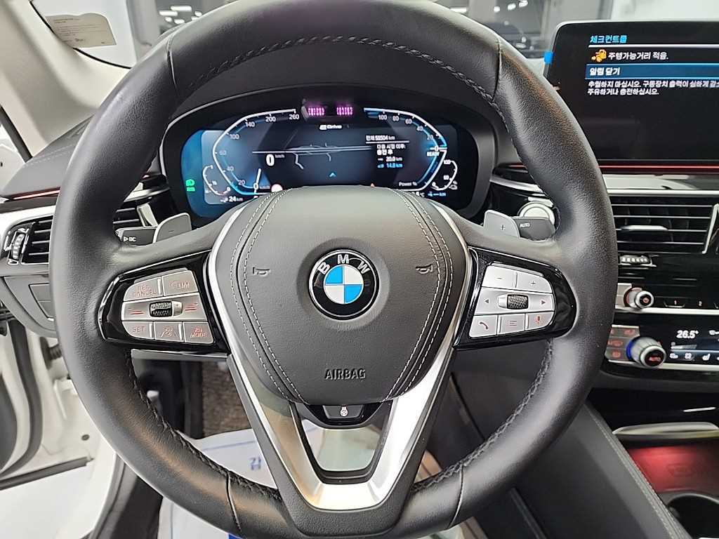 BMW 5 Series - Vista 9