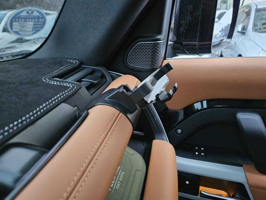 Land Rover Defender 2023 Negro - Importación desde Corea - HF Imports Iquique - Foto 18