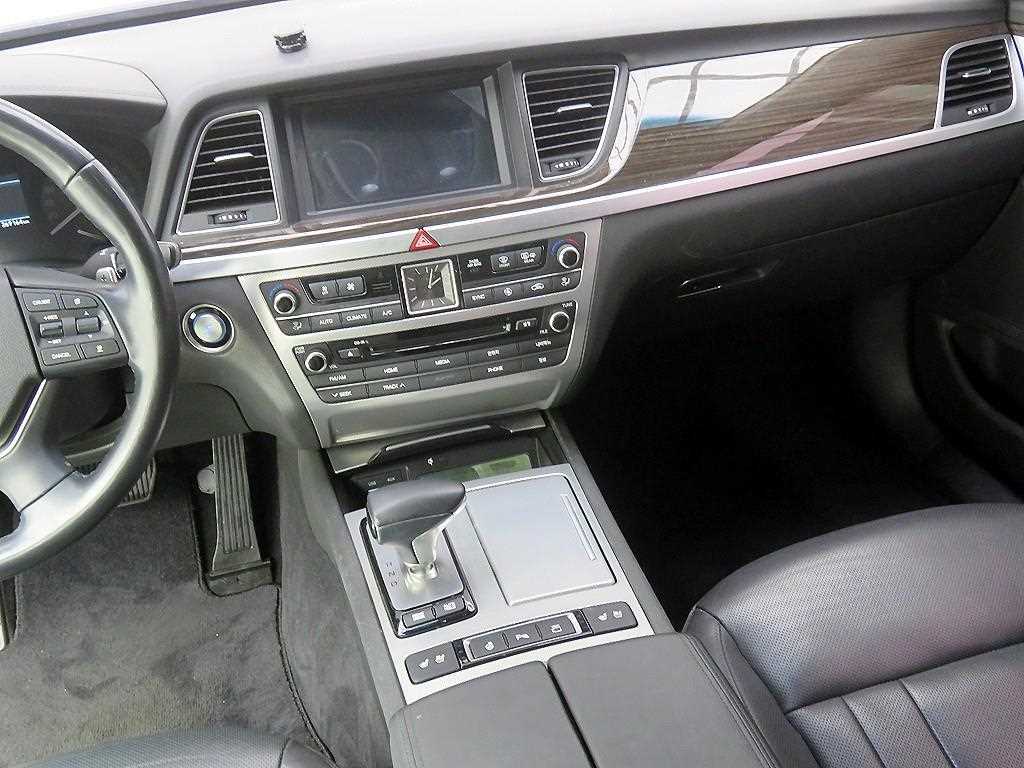 Genesis G80 - Vista 11