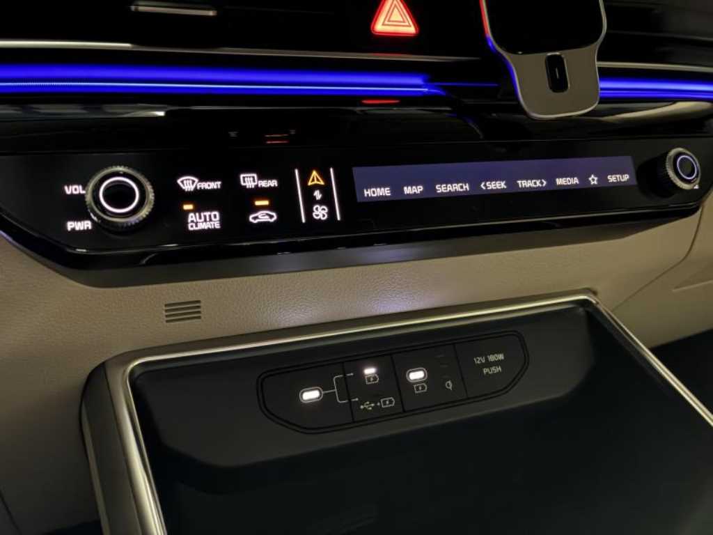 KIA Carnival 2025 Gris - Importación desde Corea - HF Imports Iquique - Foto 18