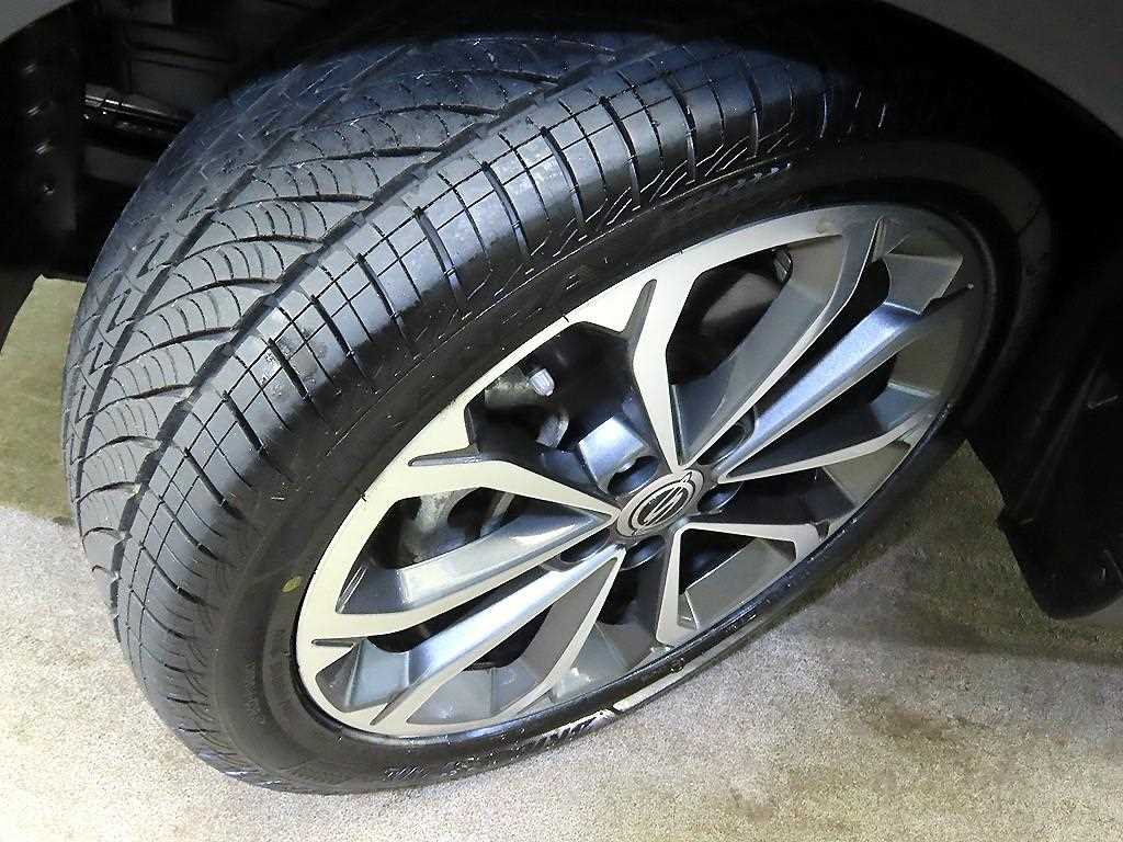 Ssangyong Tivoli 2019 Azul - Importación desde Corea - HF Imports Iquique - Foto 20