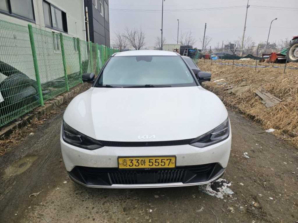 KIA EV6 - Vista 2