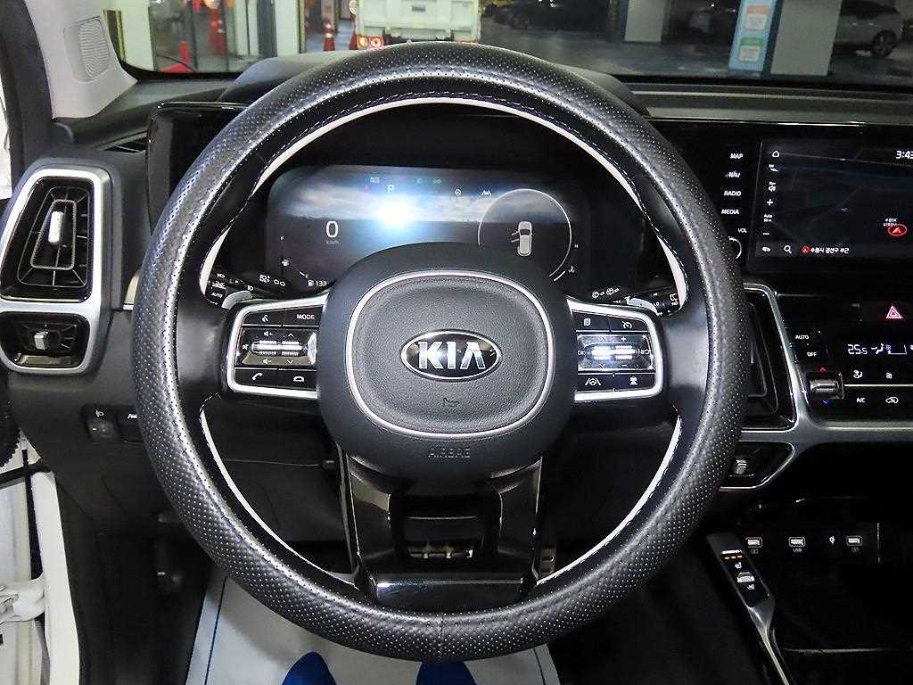 KIA Sorento - Vista 8