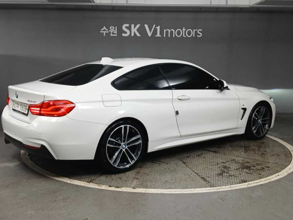 BMW 4 Series - Vista 3