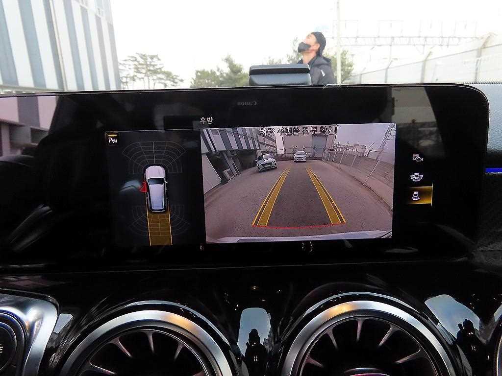 Mercedes Benz GLB Class 2021 Blanco - Importación desde Corea - HF Imports Iquique - Foto 15