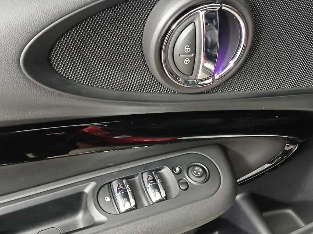 Mini Clubman - Vista 10