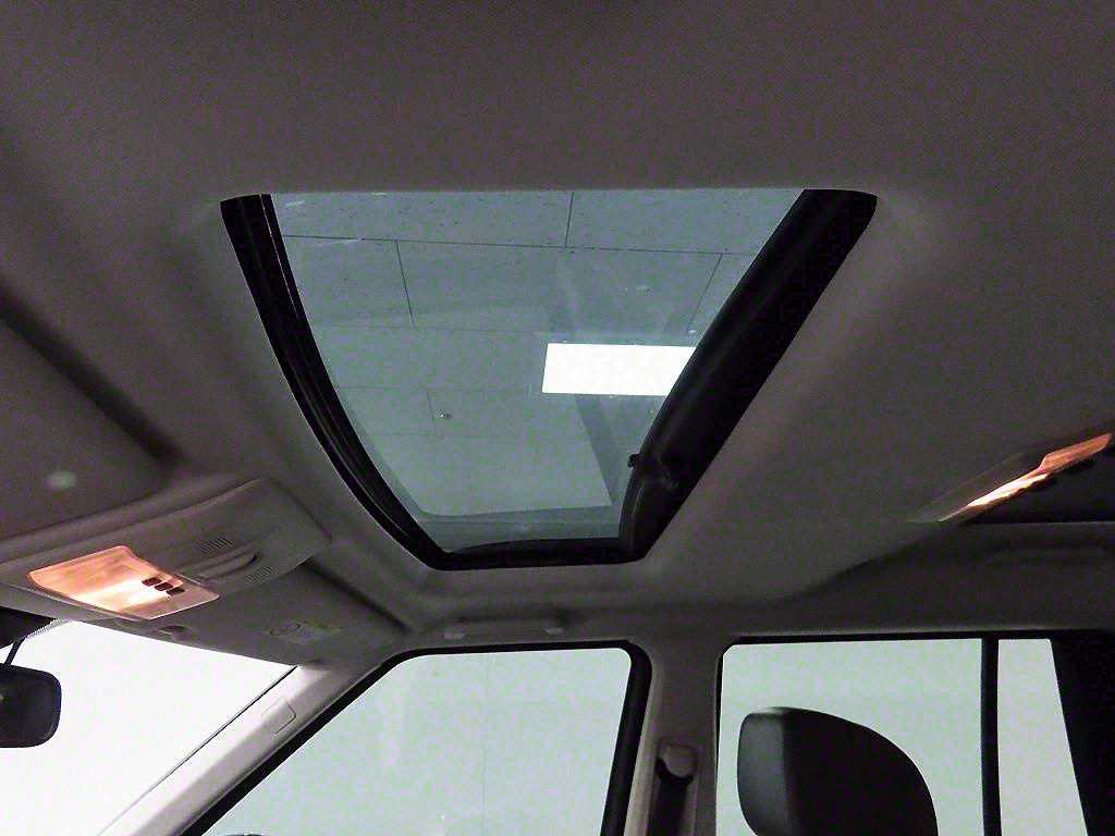 Land Rover Discovery 2015 Blanco - Importación desde Corea - HF Imports Iquique - Foto 13