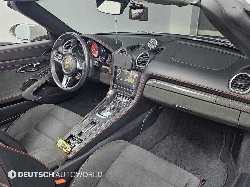 Porsche 718 - Vista 7