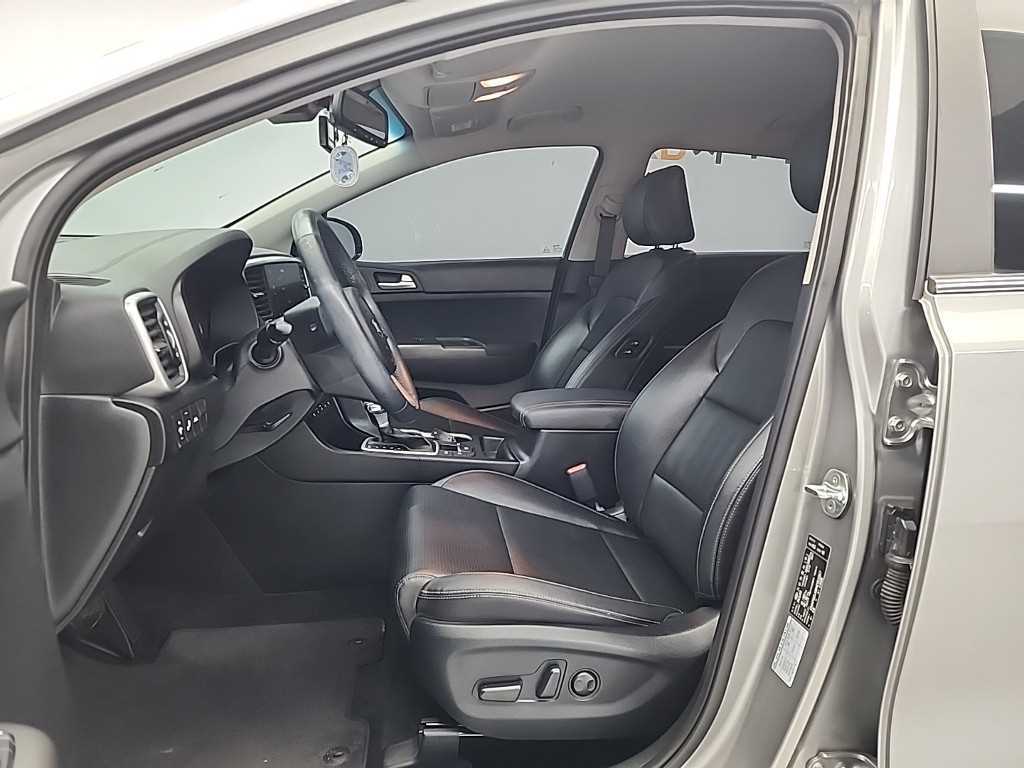 KIA Sportage - Vista 11