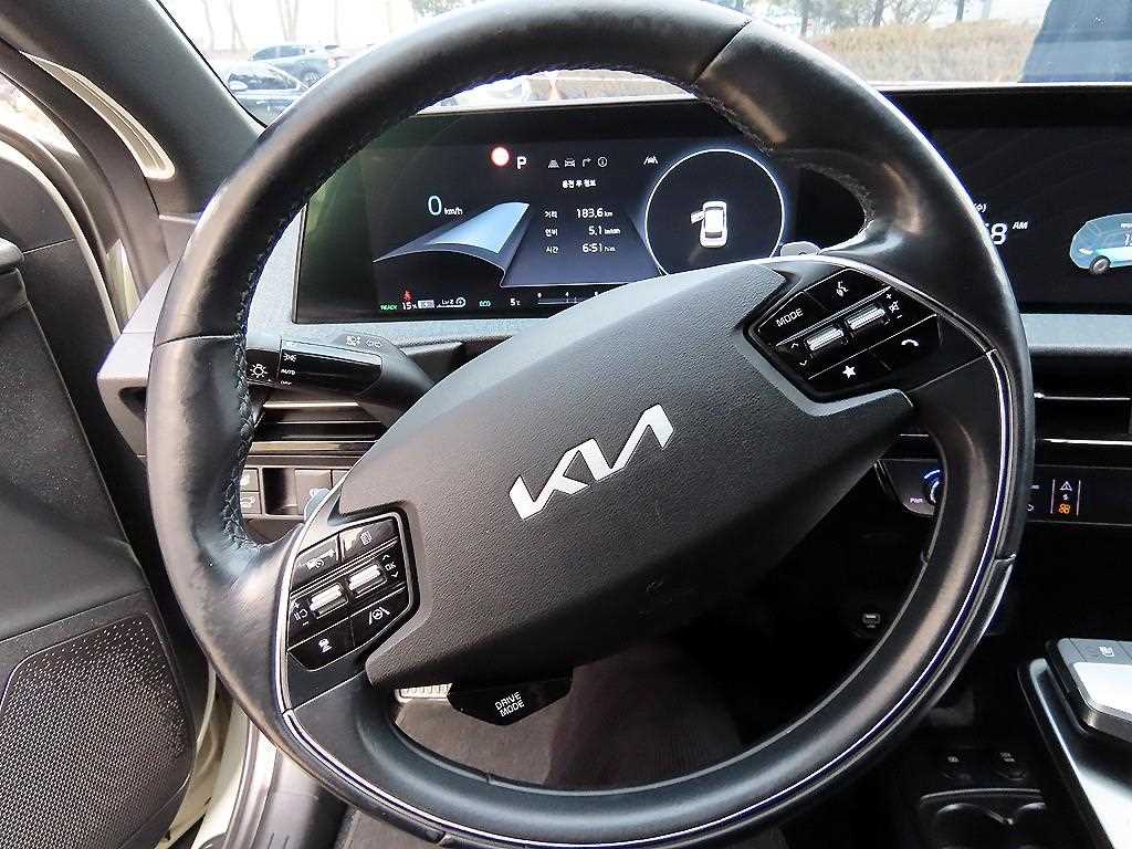 KIA EV6 - Vista 8