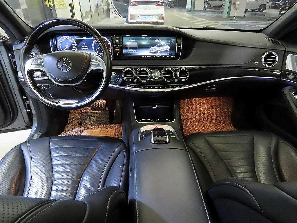 Mercedes Benz S Class - Vista 10