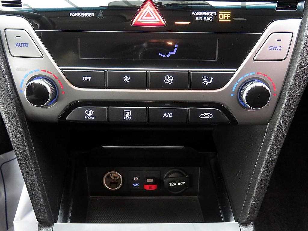 HYUNDAI Avante 2017 - Importación desde Corea - HF Imports Iquique - Foto 17