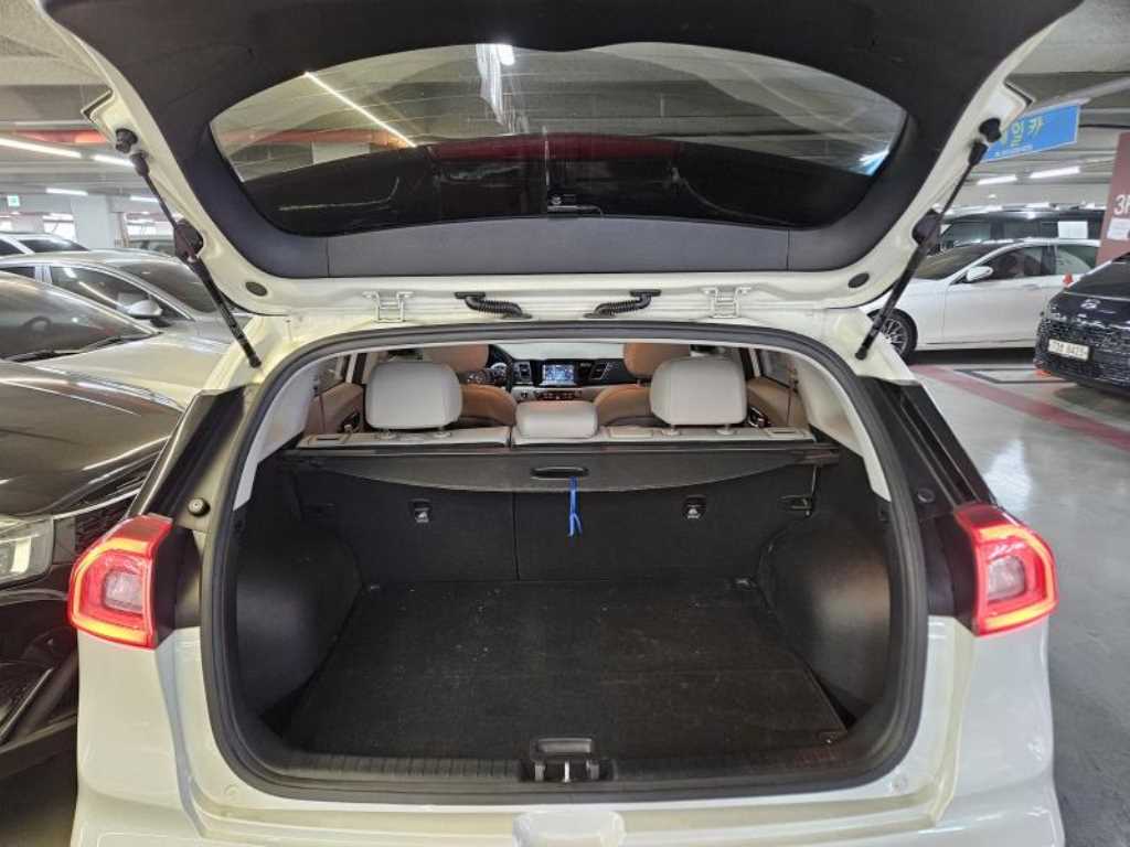 KIA Niro 2018 Blanco - Importación desde Corea - HF Imports Iquique - Foto 20