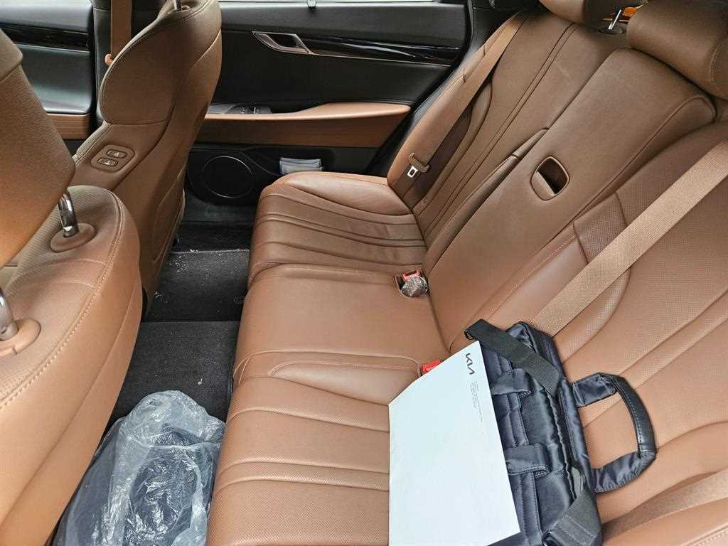 Genesis G80 - Vista 7