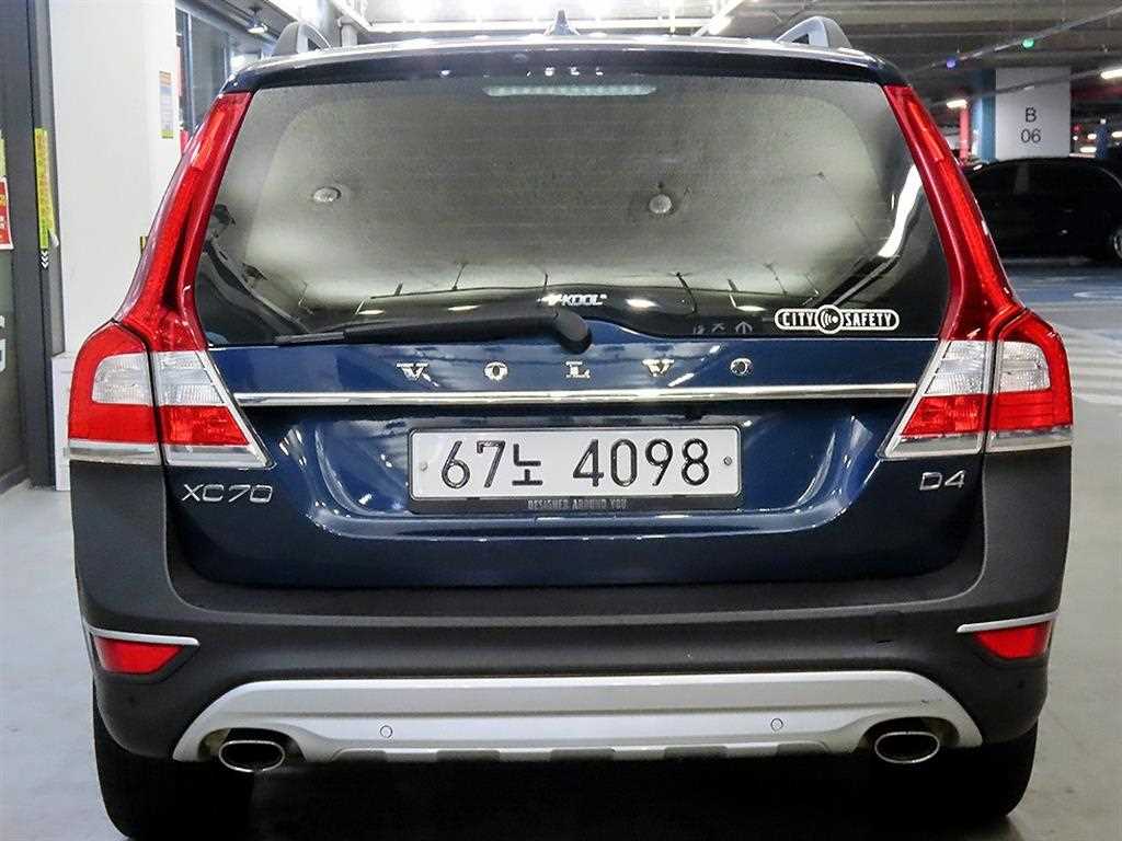 Volvo XC70 - Vista 5