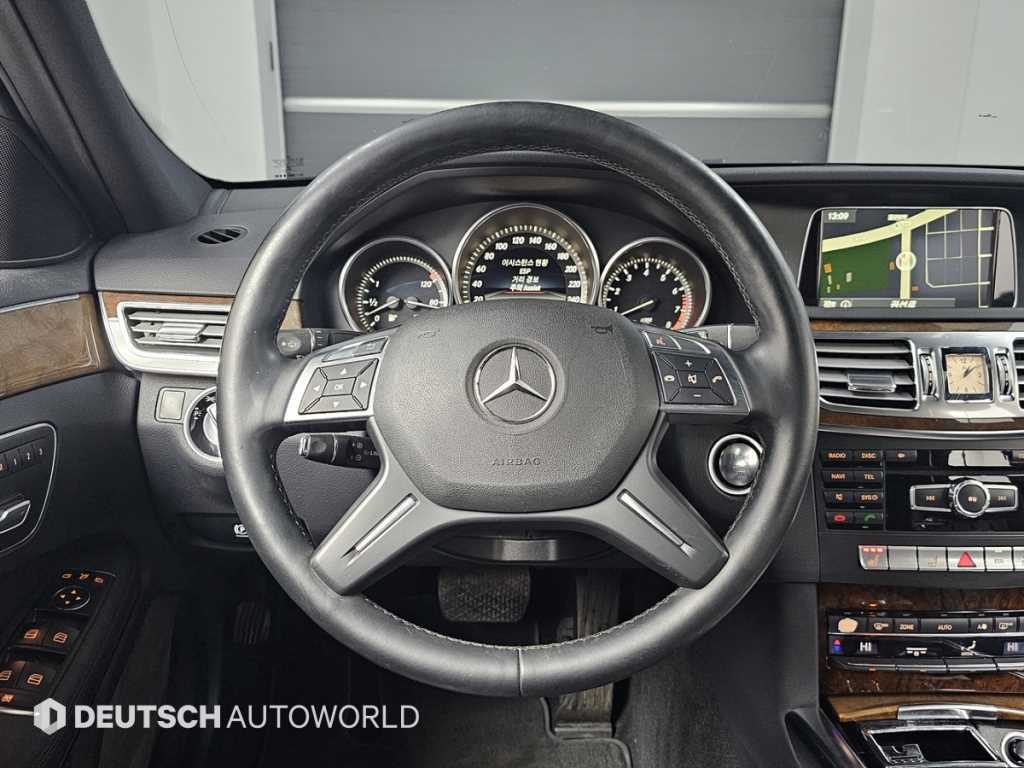 Mercedes Benz E class 2014 Negro - Importación desde Corea - HF Imports Iquique - Foto 13