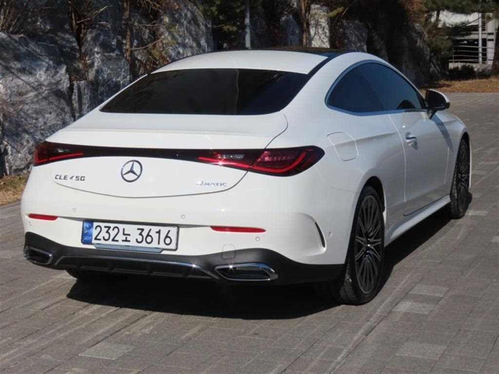 Mercedes Benz CLE Class - Vista 3