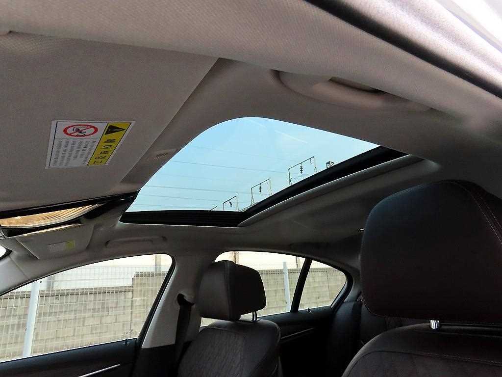 BMW 5 Series 2020 Blanco - Importación desde Corea - HF Imports Iquique - Foto 18