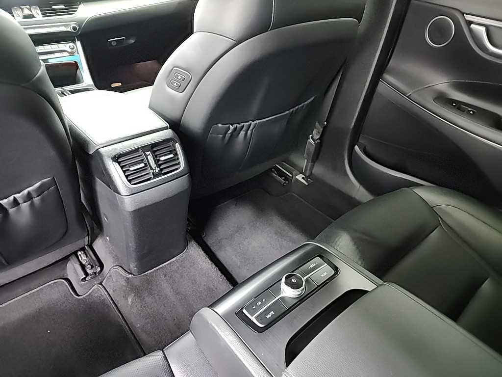 HYUNDAI Grandeur 2017 Negro - Importación desde Corea - HF Imports Iquique - Foto 13