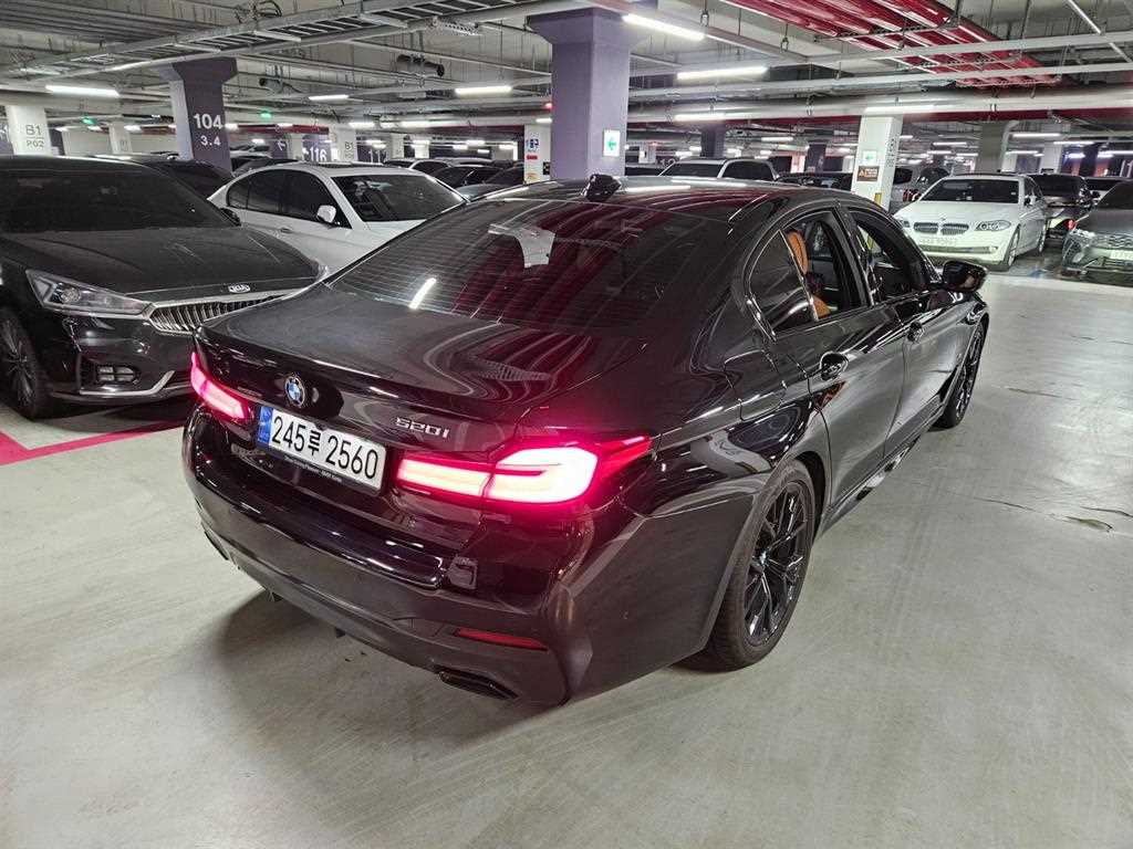 BMW 5 Series - Vista 6