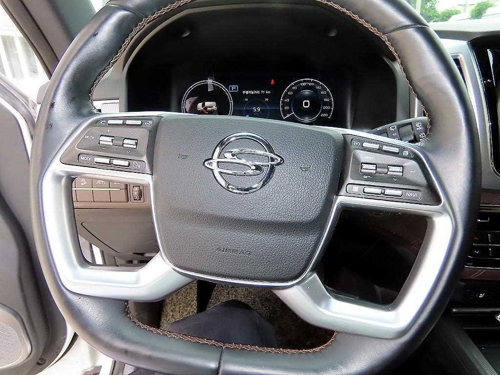 Ssangyong Rexton - Vista 8