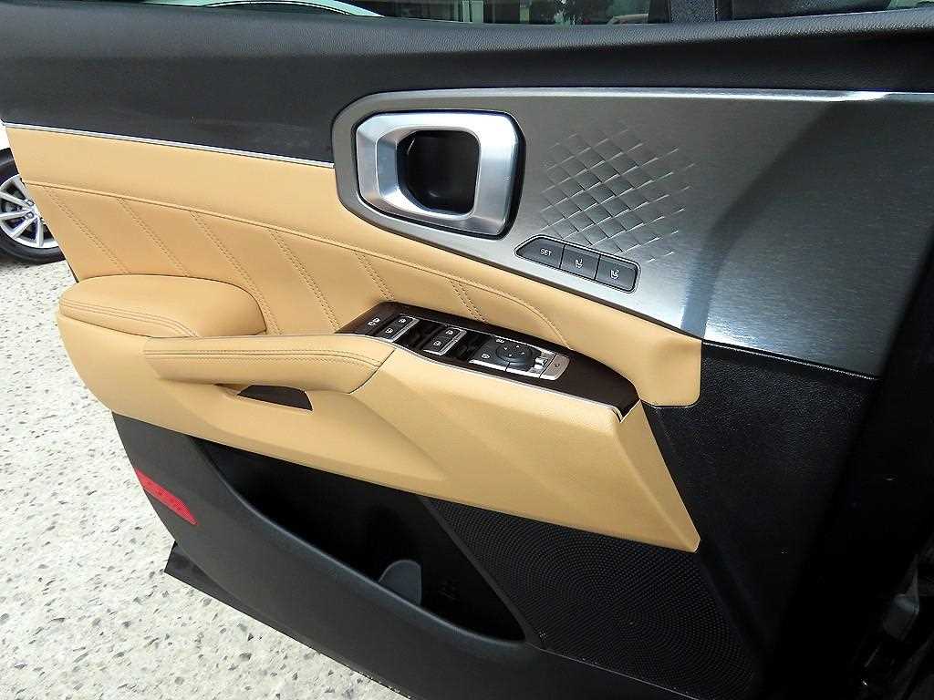 KIA Sorento - Vista 11